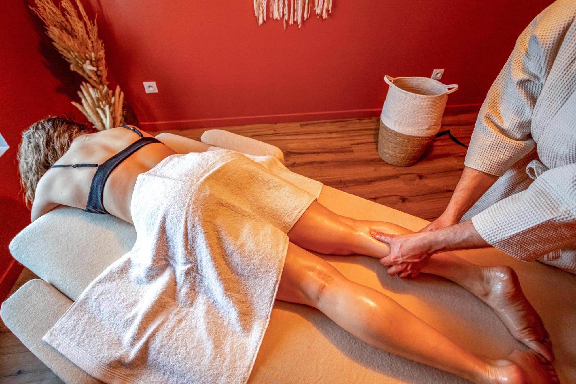 50 Nuances D'Amour - Jacuzzi / Massage / Cinema Moirans Exterior photo
